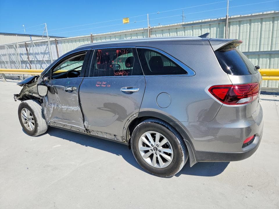 2019 KIA SORENTO LX 2