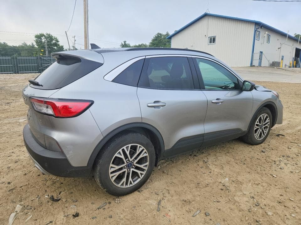 2021 FORD ESCAPE SEL 3