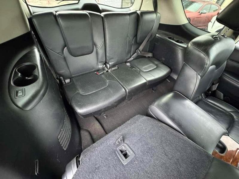 2019 INFINITI QX80 LUXE 11