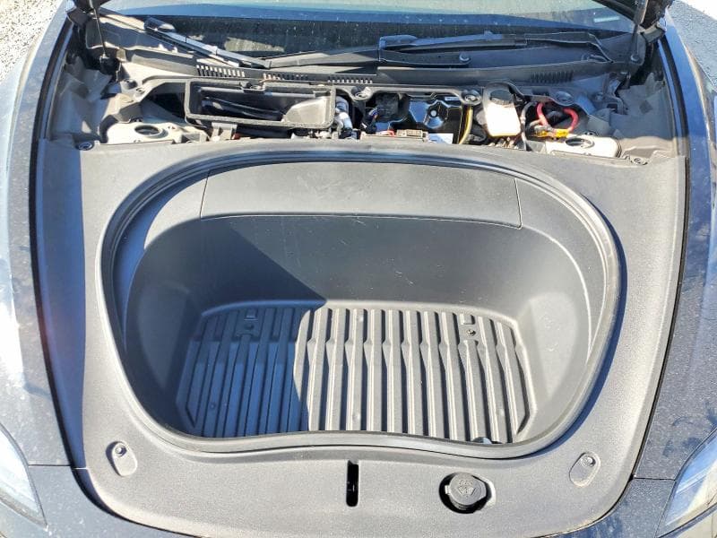 2024 TESLA MODEL 3 11