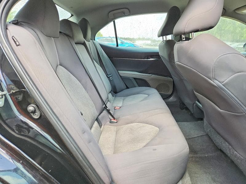 2021 TOYOTA CAMRY LE 10