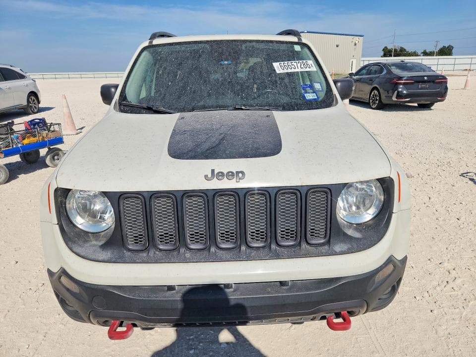 2017 JEEP RENEGADE TRAILHAWK 5