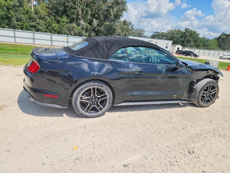 2020 FORD MUSTANG 3