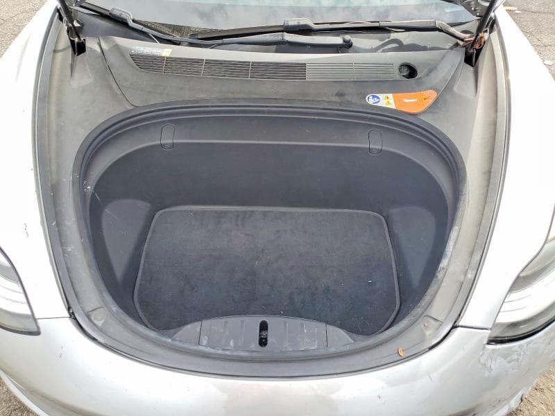 2018 TESLA MODEL 3 11