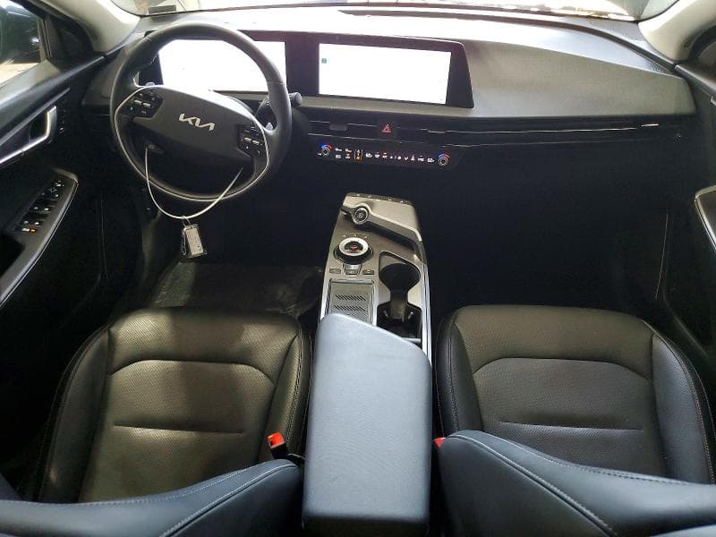 2024 KIA EV6 WIND 8