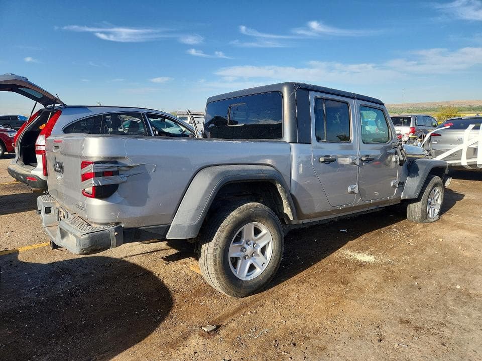 2020 JEEP GLADIATOR SPORT 3