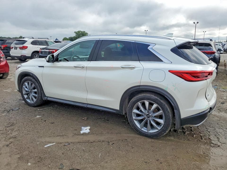 2021 INFINITI QX50 ESSENTIAL 2