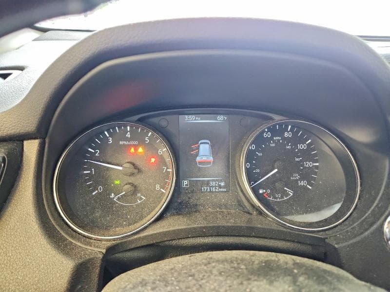2017 NISSAN ROGUE SV 9