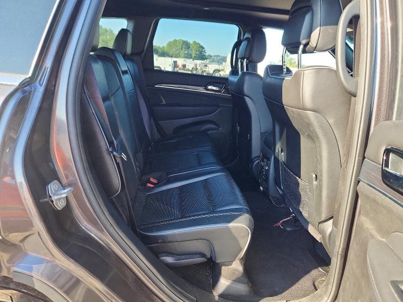 2020 JEEP GRAND CHEROKEE OVERLAND 11