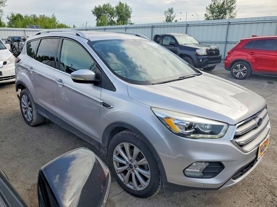 2017 FORD ESCAPE TITANIUM 4