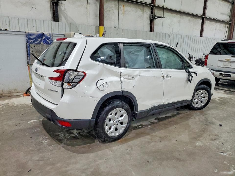 2019 SUBARU FORESTER 3