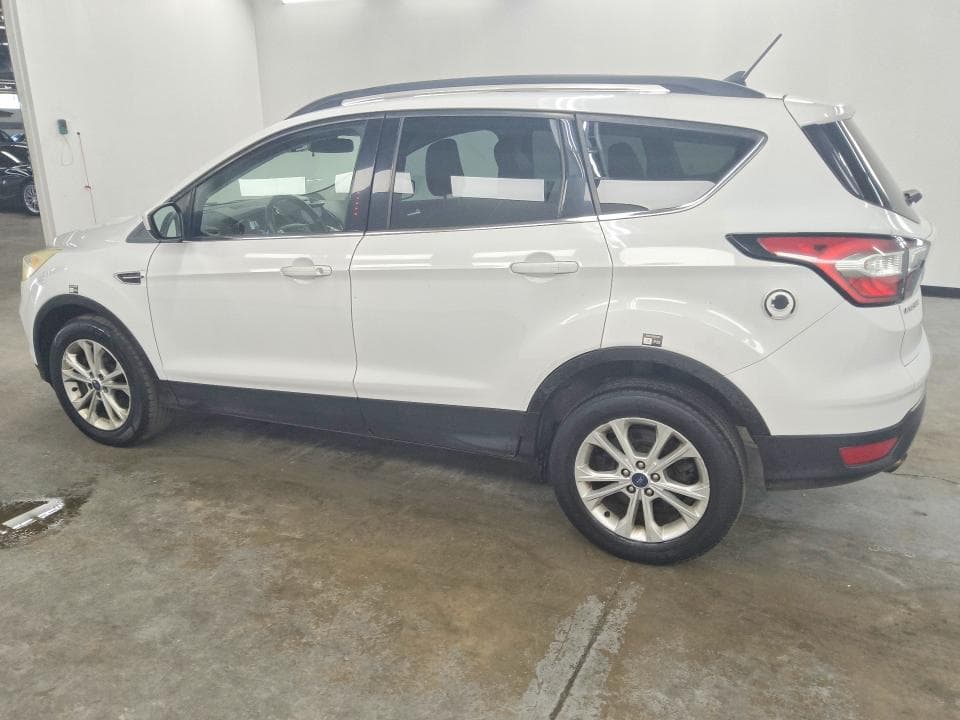 2018 FORD ESCAPE SEL 2