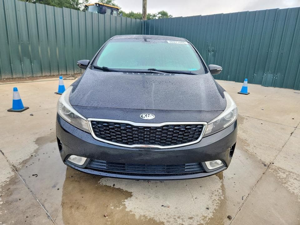 2017 KIA FORTE EX 5