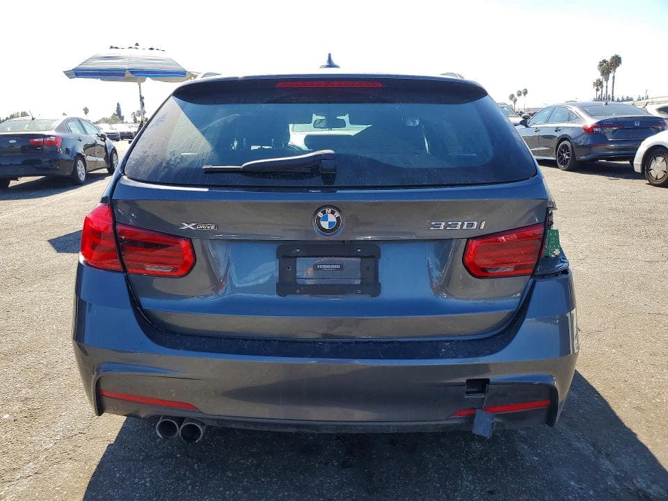 2018 BMW 330 XI 6