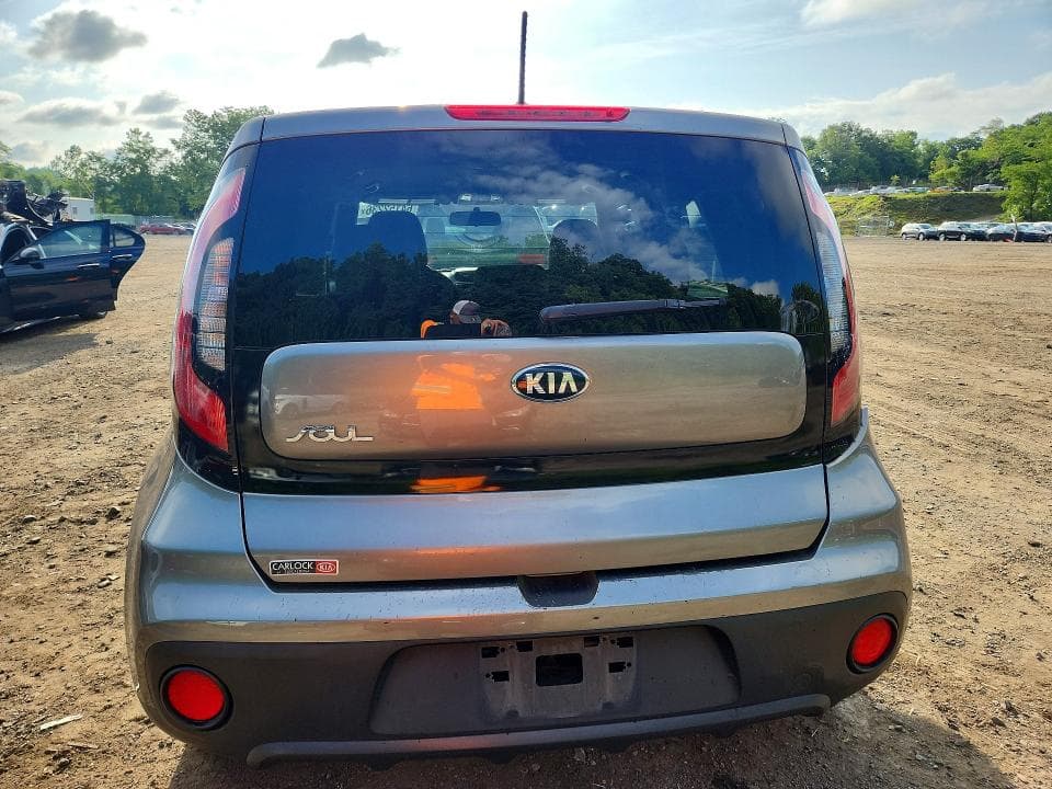 2017 KIA SOUL BASE 6