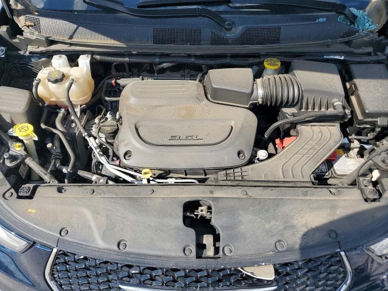 2023 CHRYSLER PACIFICA TOURING L 12