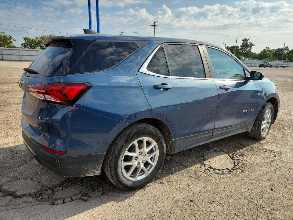2024 CHEVROLET EQUINOX LT 3