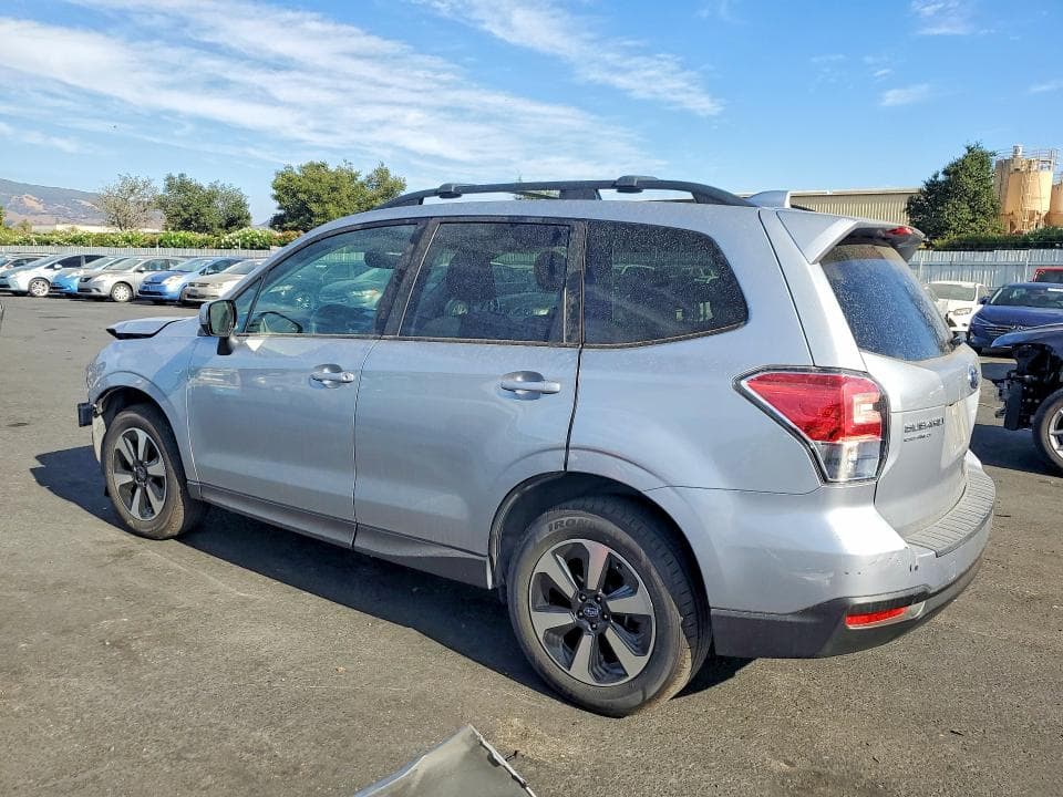 2018 SUBARU FORESTER 2.5I PREMIUM 2
