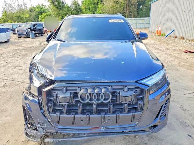 2025 AUDI Q7 PRESTIGE 5