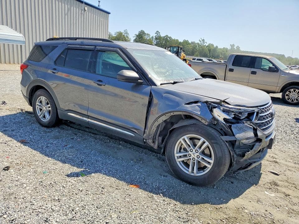 2021 FORD EXPLORER XLT 4