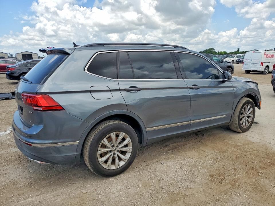 2018 VOLKSWAGEN TIGUAN SE 3