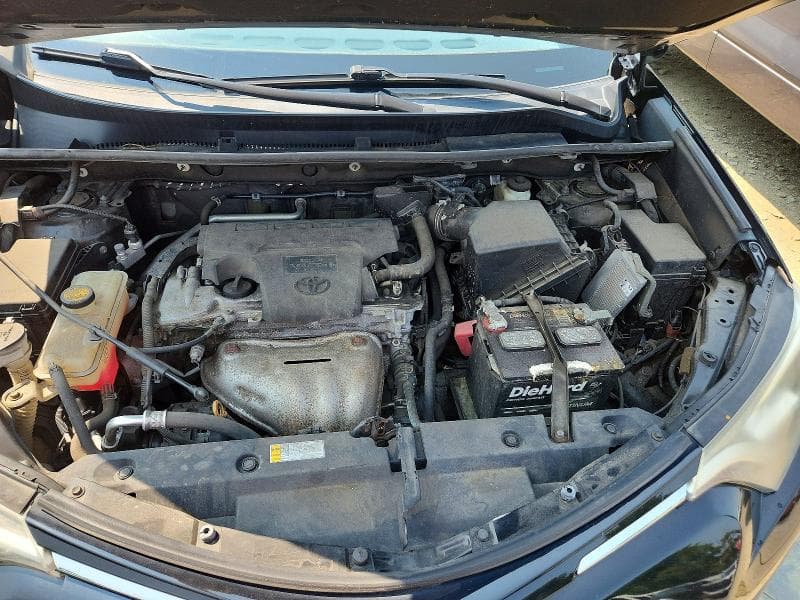 2017 TOYOTA RAV4 LE 12