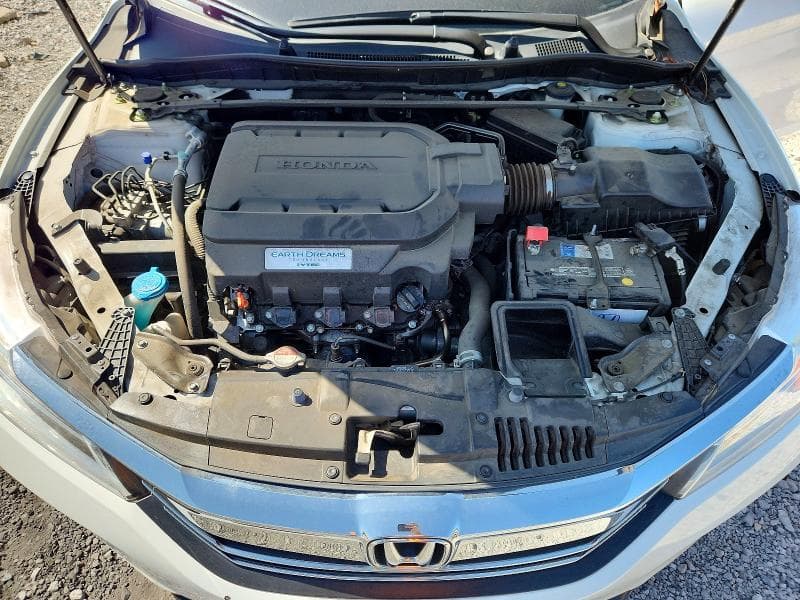 2017 HONDA ACCORD TOURING 11