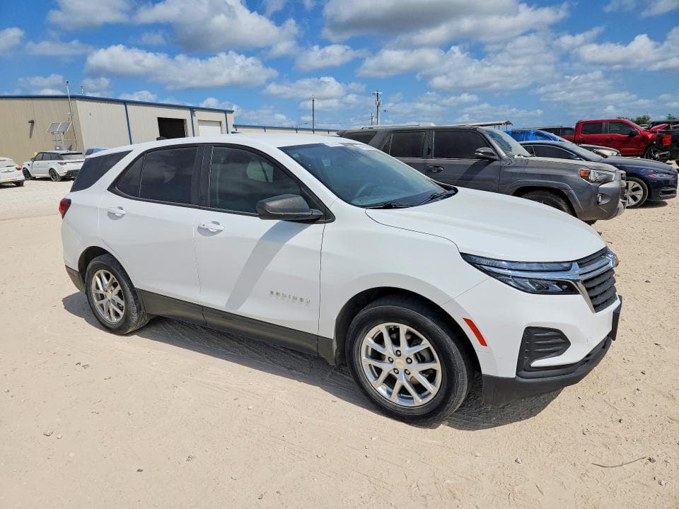 2022 CHEVROLET EQUINOX LS 4