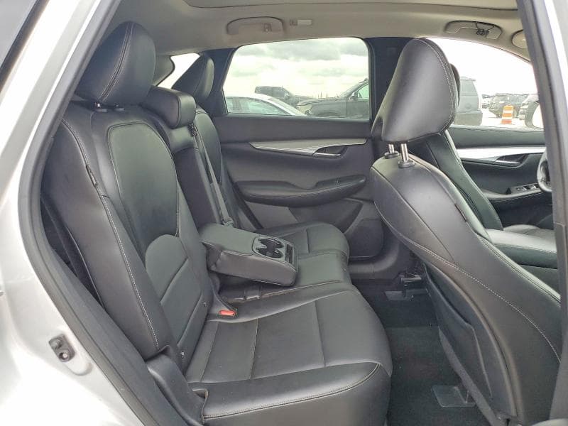 2021 INFINITI QX50 LUXE 10