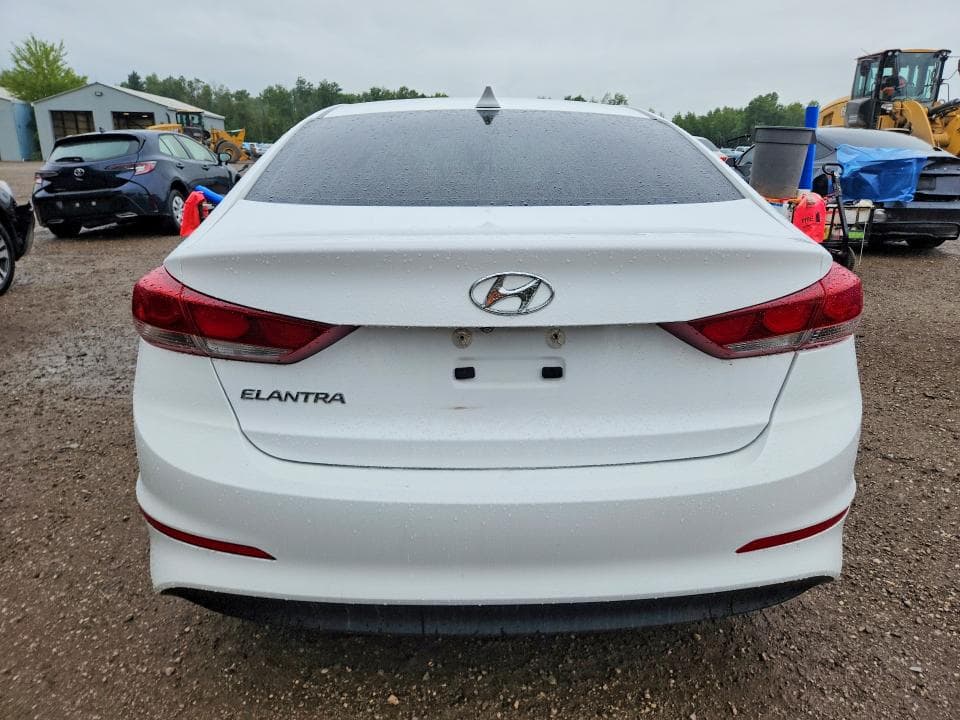 2017 HYUNDAI ELANTRA SE 6