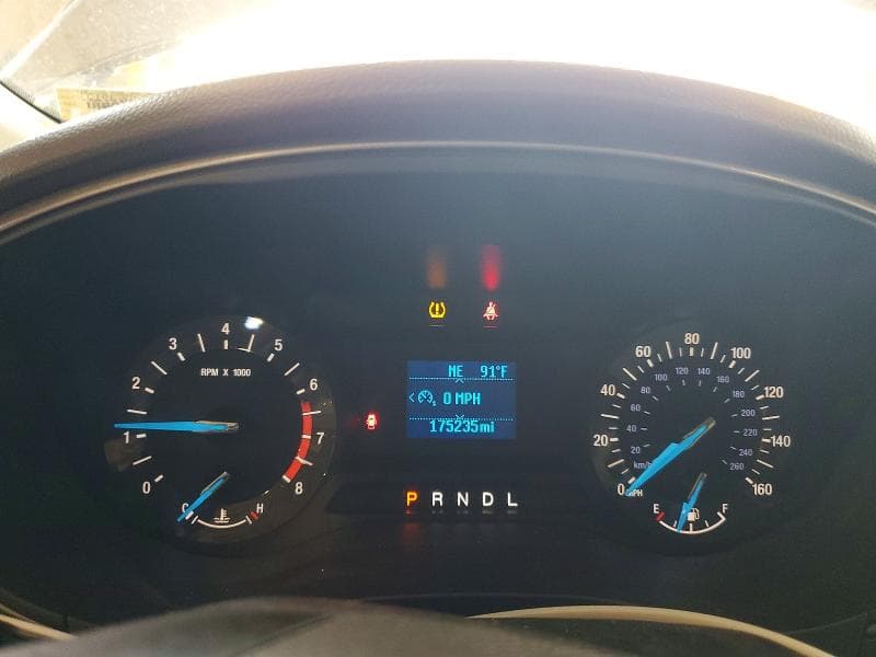 2018 FORD FUSION S 9