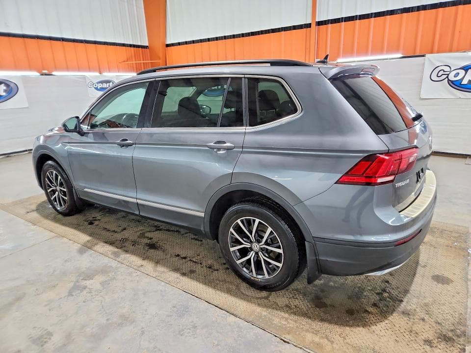 2019 VOLKSWAGEN TIGUAN SE 2