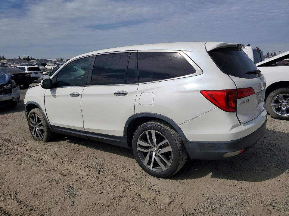 2017 HONDA PILOT LX 2