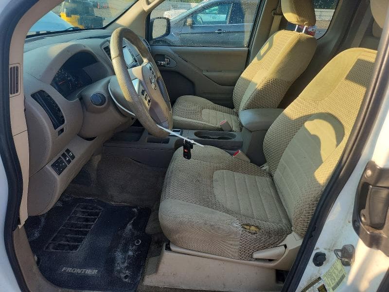 2017 NISSAN FRONTIER SV V6 7