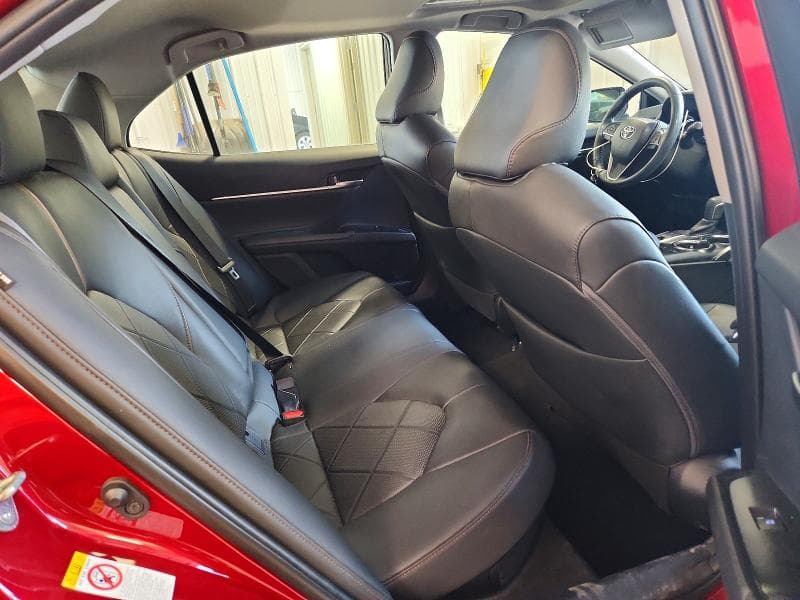 2018 TOYOTA CAMRY HYBRID XLE 10