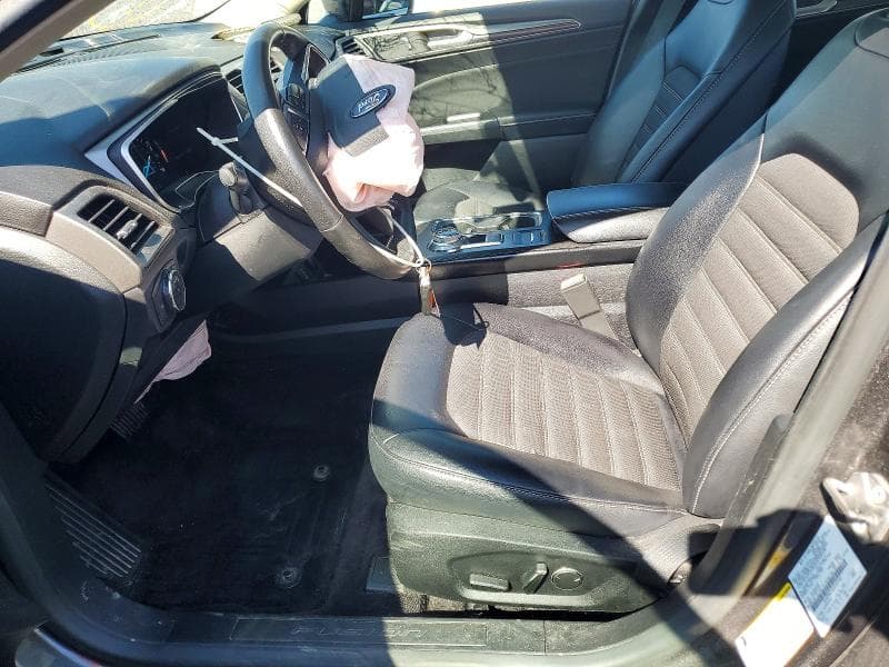 2017 FORD FUSION SE 7