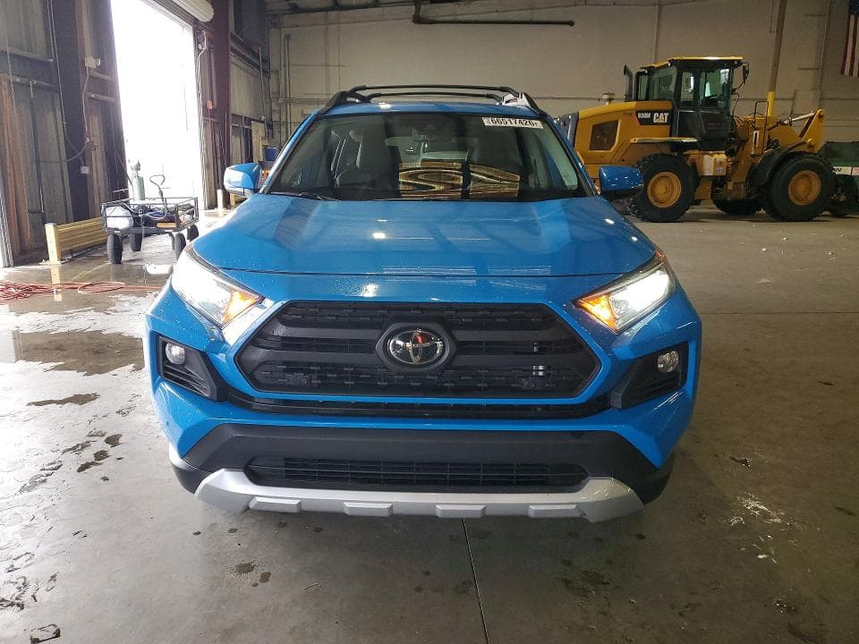 2019 TOYOTA RAV4 ADVENTURE 5