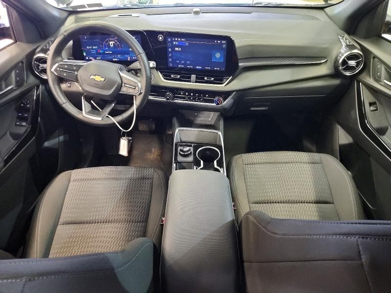 2026 CHEVROLET EQUINOX LT 8