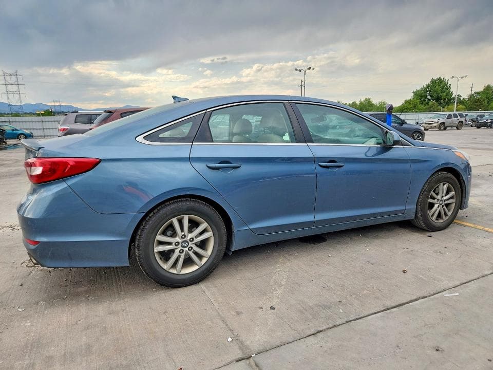 2017 HYUNDAI SONATA SE 3