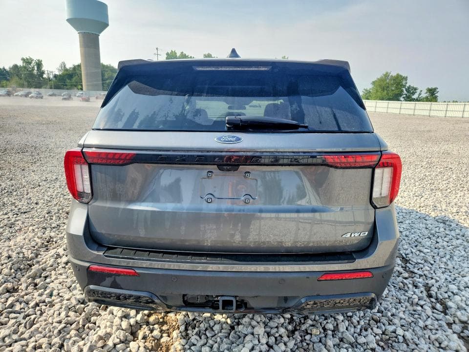 2025 FORD EXPLORER ST-LINE 6