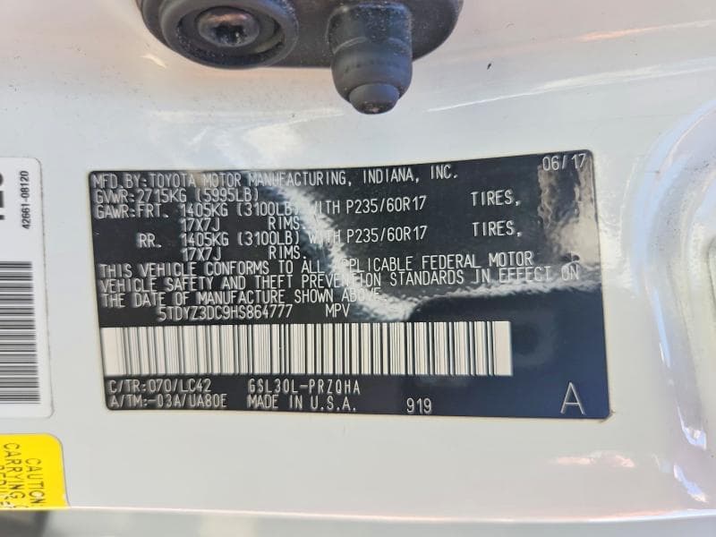 2017 TOYOTA SIENNA XLE PREMIUM 8-PASSENGER 13