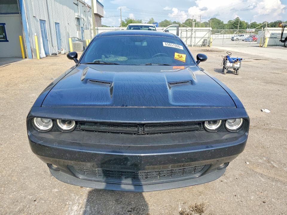 2019 DODGE CHALLENGER SXT 5