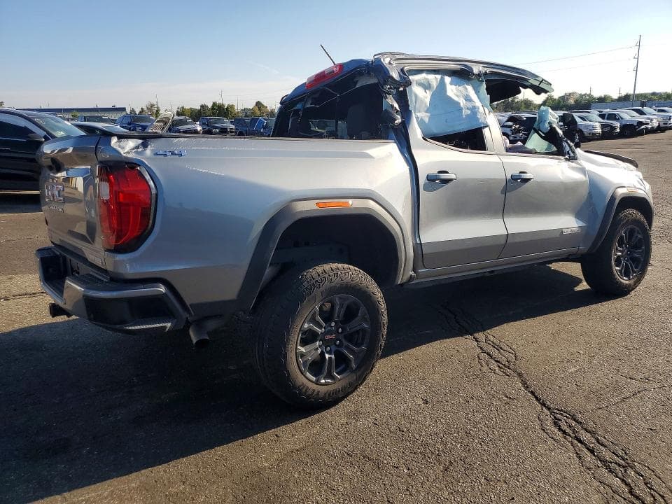 2025 GMC CANYON ELEVATION 3