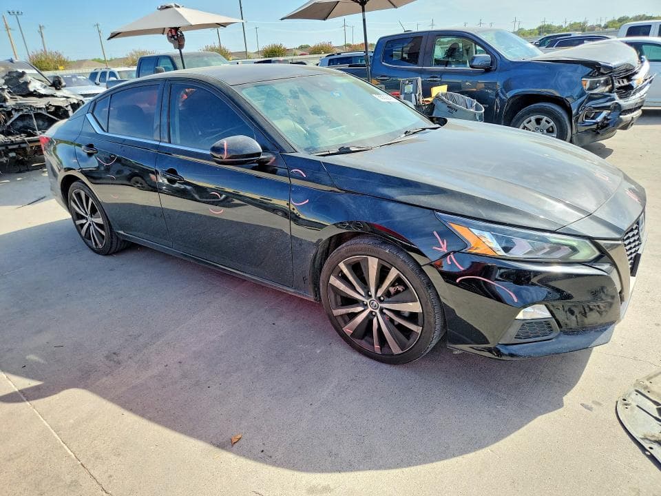 2021 NISSAN ALTIMA SR 4