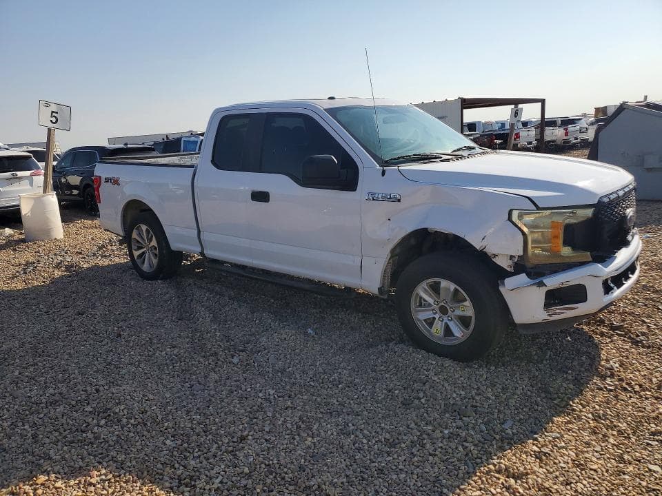 2018 FORD F150 SUPER CAB 4