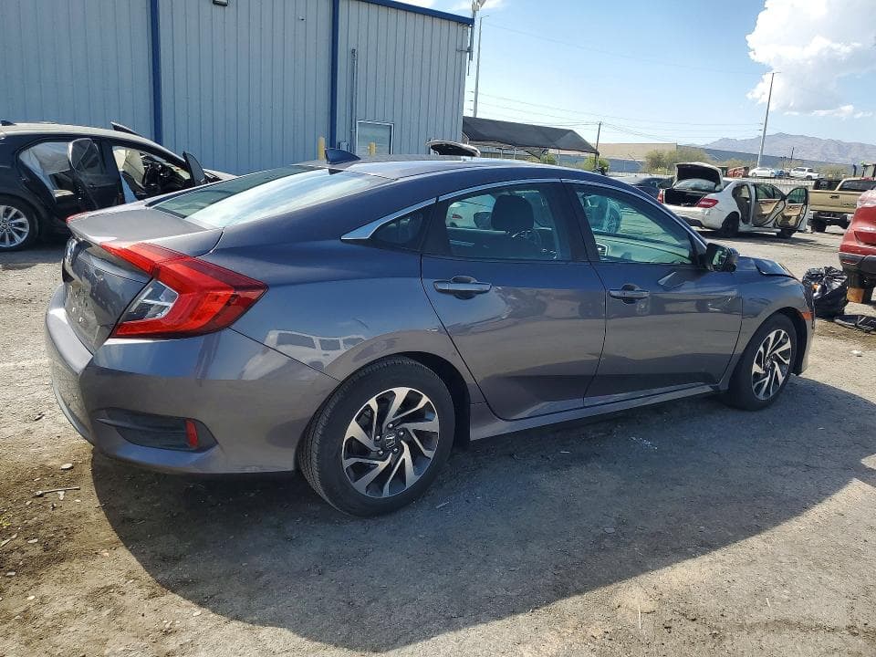 2017 HONDA CIVIC EX 3