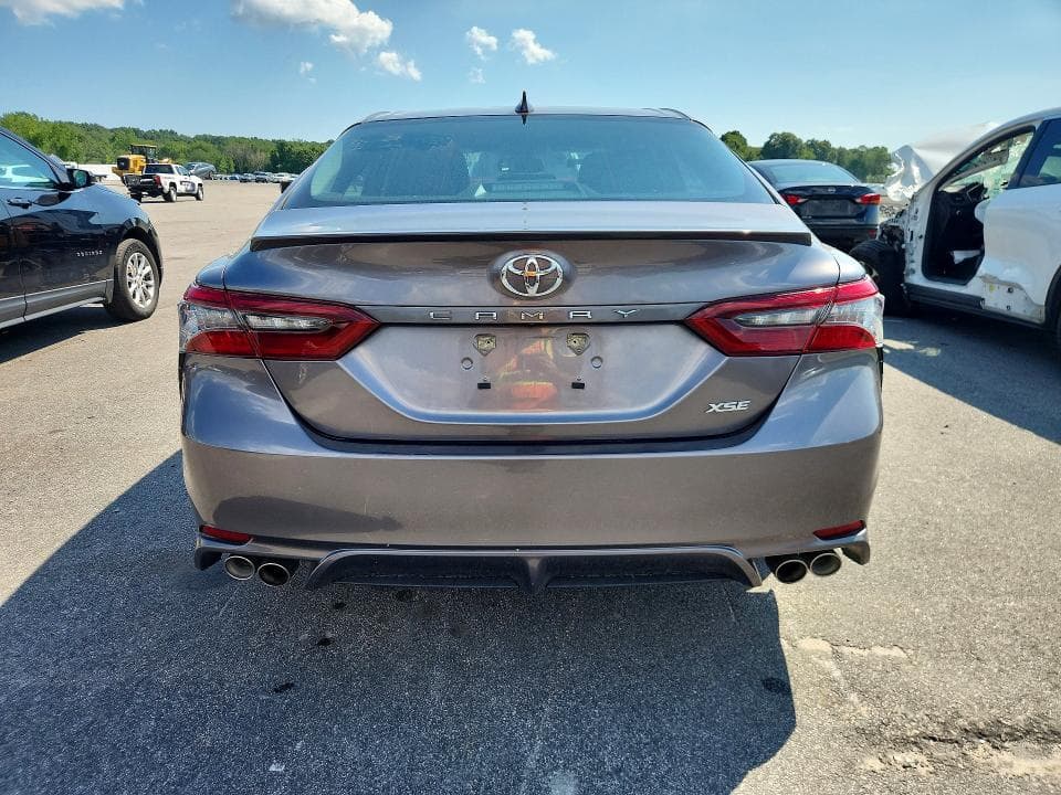 2024 TOYOTA CAMRY XSE 6