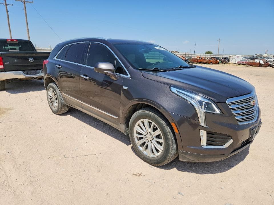 2018 CADILLAC XT5 4