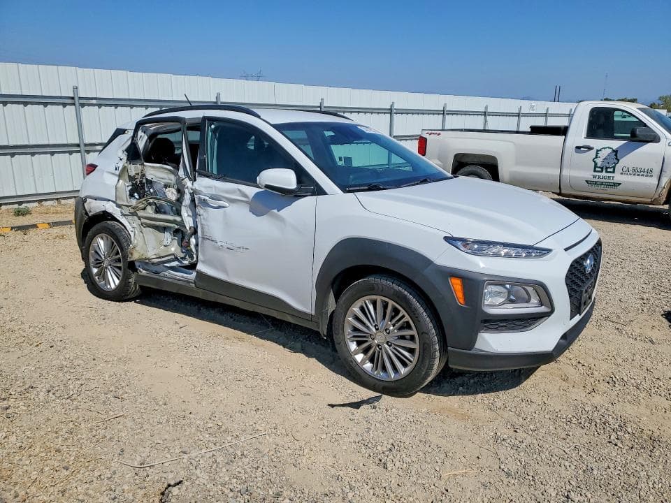 2020 HYUNDAI KONA SEL 4
