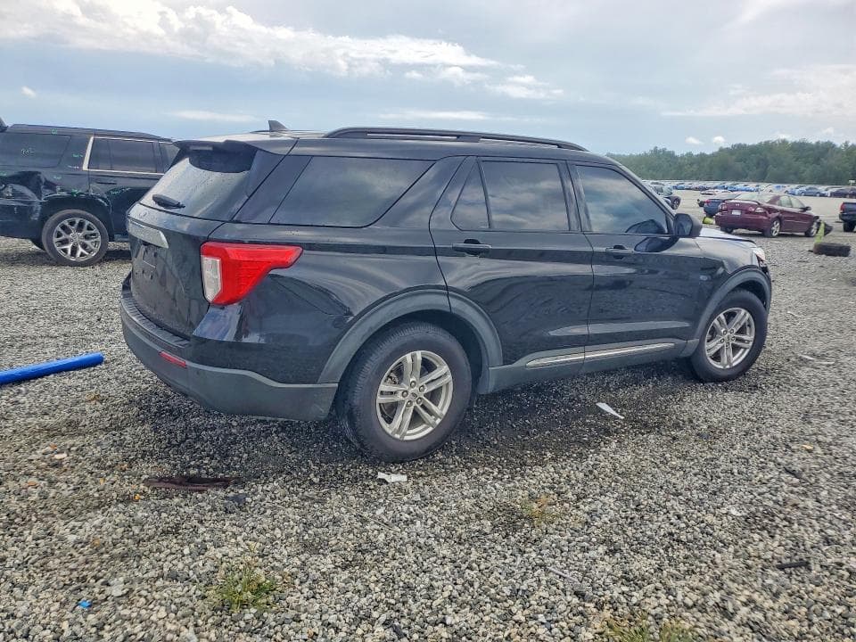 2021 FORD EXPLORER XLT 3